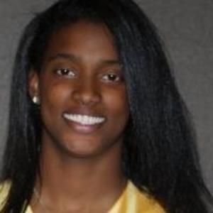 Meet your Posher, Cynthia